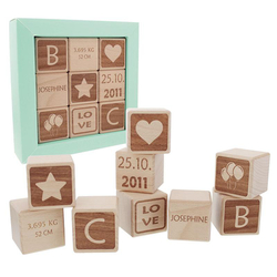 Cubes en bois pour bébé, personnalisables