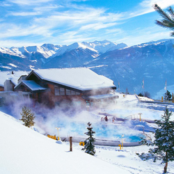 Instant doux aux bains d'Ovronnaz, Massage 50min + repas + entrée aux bains