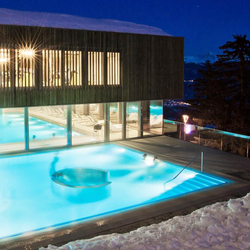 Une nuit au coeur des Alpes, Avec fondue Glareyarde et accès à Anzère Spa & Wellness
