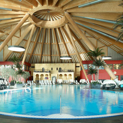 Giornata wellness a Aquabasilea, Ingresso giornaliero ai bagni, sauna e hammam per 2 persone