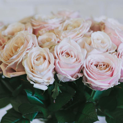 Abonnement bouquets de roses, 3 livraisons