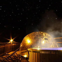 1 Nacht in Bubble-Suite & Hot Tub, 1 Übernachtung für 2 Personen