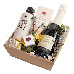 Panier cadeau,  Happy Birthday de Gourmet Berner