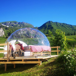 Nuit en igloo de verre, 1 nuit sous les étoiles pour 2 personnes