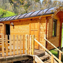 Séjour dans une roulotte, 1 nuit, avec petit déjeuner, Spa et menu fondue