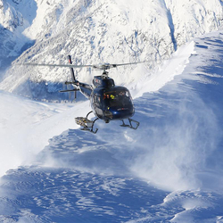 Helikopterflug und Apero, Flug über das Matterhorn und Getränke auf dem Gletscher | 1 Person