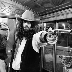 Détective pour un soir, Repas Meurtres et Mystères pour 2 personnes | avec forfait boissons