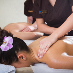 Massage thaïlandais pour couple, pour 2 personnes avec thé inclus