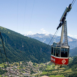 Übernachtung in den Bergen, inkl. Halbpension, Eintritt in die Thermalbäder und Seilbahn