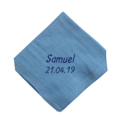 Nuscheli mit Namen & Datum, blau