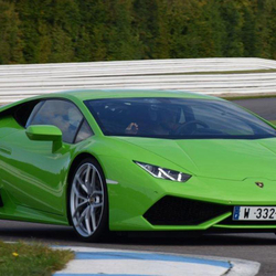 Lambo Huracan + 1 véhicule, 6 tours sur circuit