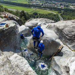 Avventura canyoning, in Ticino