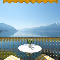 Séjour au bord du lac à Montreux, Avec repas, bouteille de vin & visite du château de Chillon