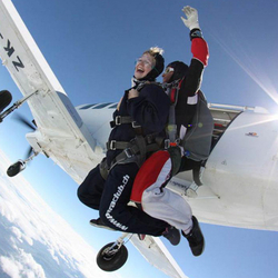 Tandemsprung Neudorf, Wochentags Mo - Fr